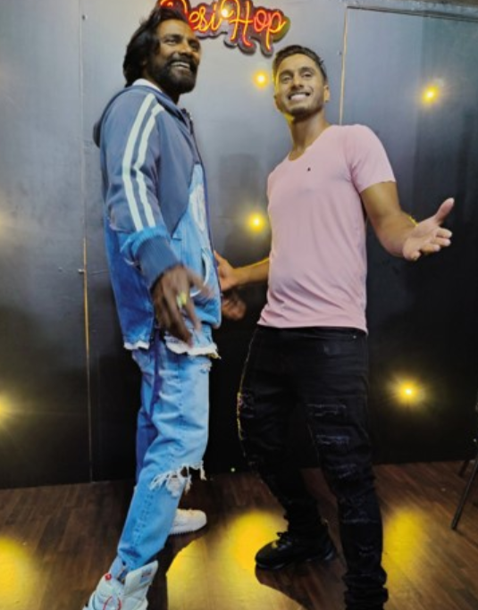 Remo D’Souza surprises his fan and Moj Creator, Himanshu Shrivastav. Inaugurates his first dance studio in Mumbai
