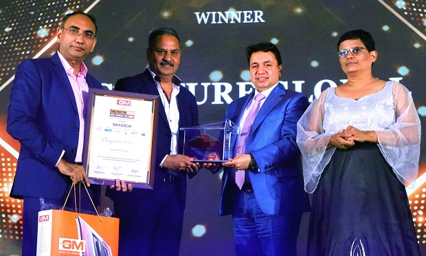 Signature Global awarded as Real Estate Company of Year Pradeep Aggarwal honored as Real estate person of the year