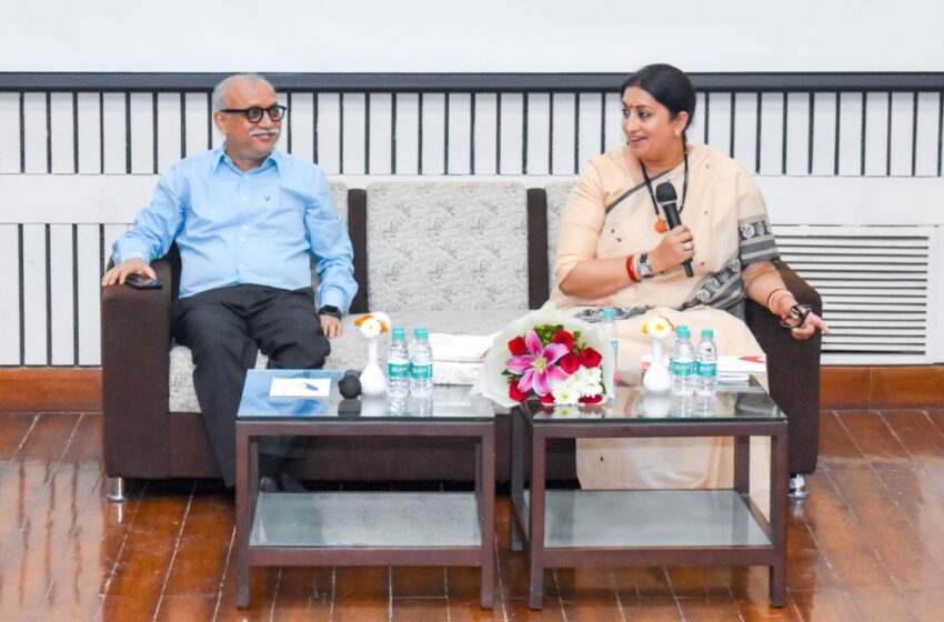 Union Minister – Smriti Irani Takes Classes at IIM Udaipur