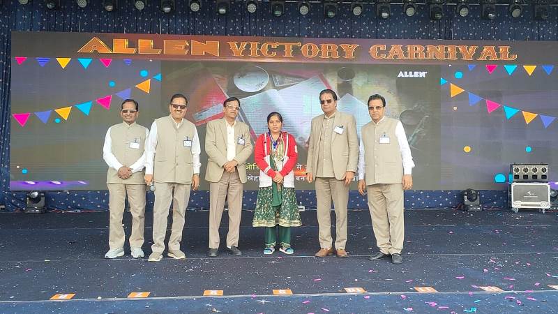 NEET & JEE Toppers honored in ALLEN Victory Carnival