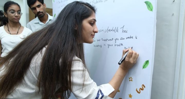  Fortis Escorts Hospital Jaipur Marks National Nutrition Week with Interactive Awareness Activities